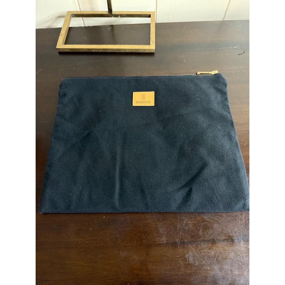 Workshop 28 Zipper Pouch Women's Black‎ Canvas Travel Accessory